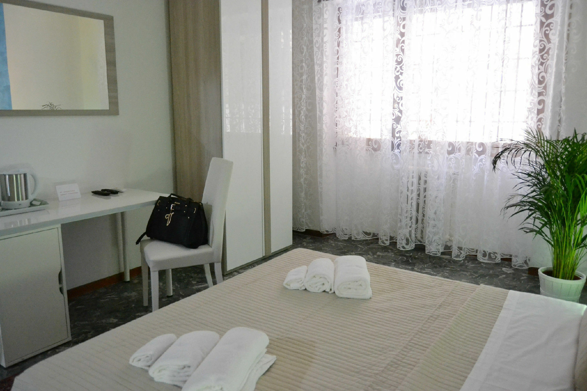 Maxim Guest house 3*