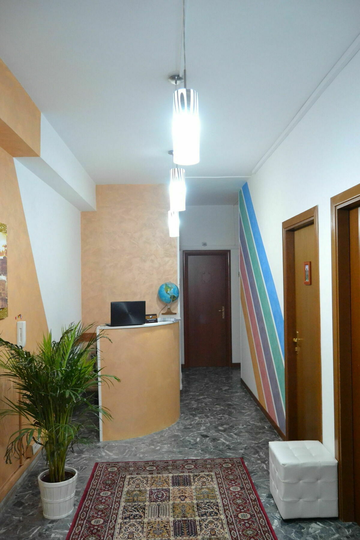 Maxim Guest house